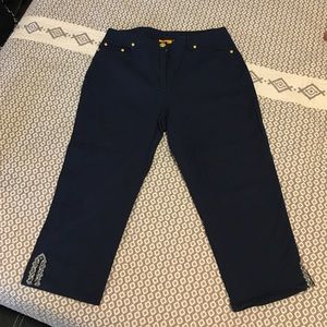 Ruby Rd Navy Capri cute embellishments on side size 10P